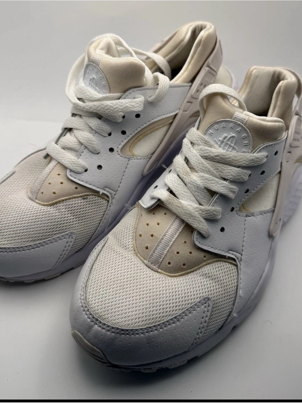 Nike Kids White and Tan Lace-Up Sneakers 6.5